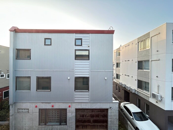 物件内観写真21　(室内からの展望)