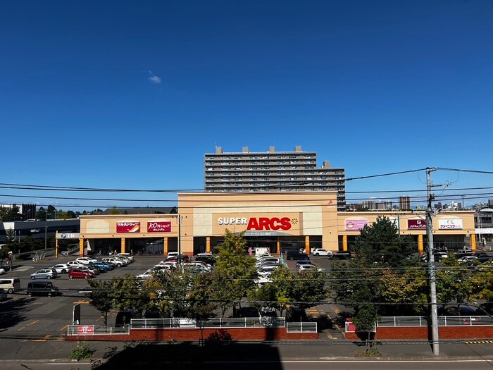 物件内観写真22　(室内からの展望)