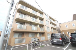 アサヒ平和ビル外観写真
