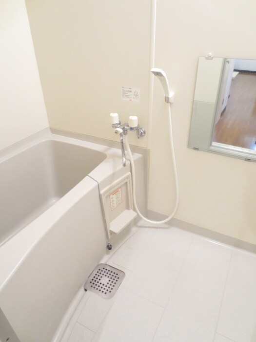 物件内観写真13　(バス／シャワールーム等)