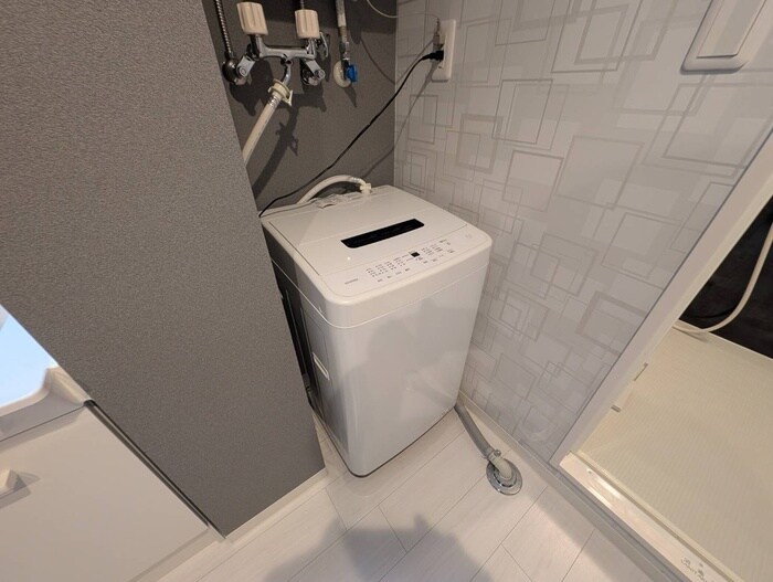 物件内観写真13　(洗濯機置場)