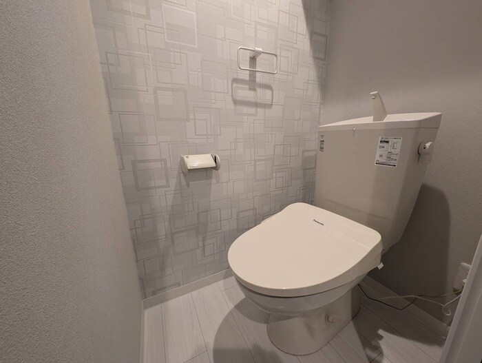 物件内観写真16　(トイレ)