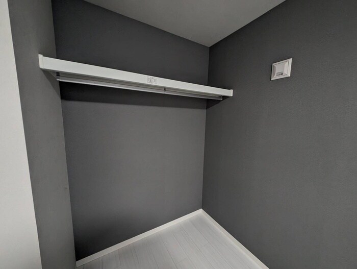 物件内観写真21　(収納)