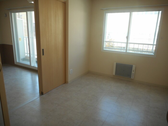 物件内観写真21　(居室)