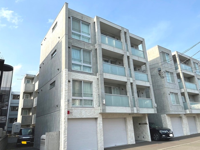 物件外観写真1　(外観写真)