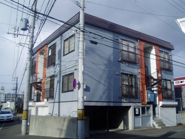 物件外観写真2　(外観写真)