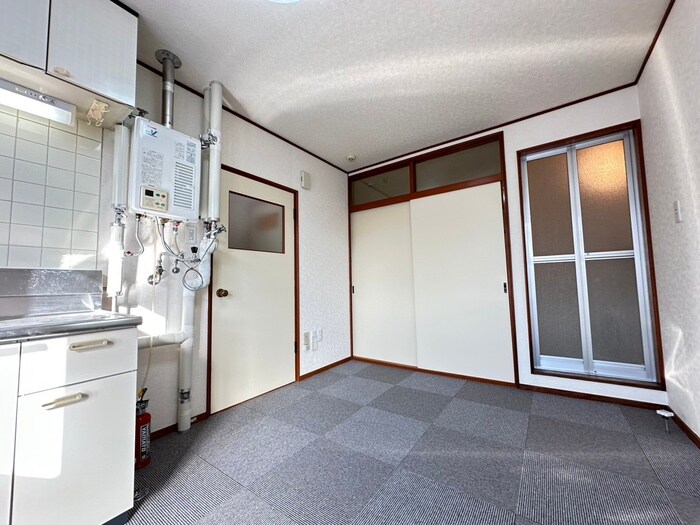 物件内観写真7　(居室)