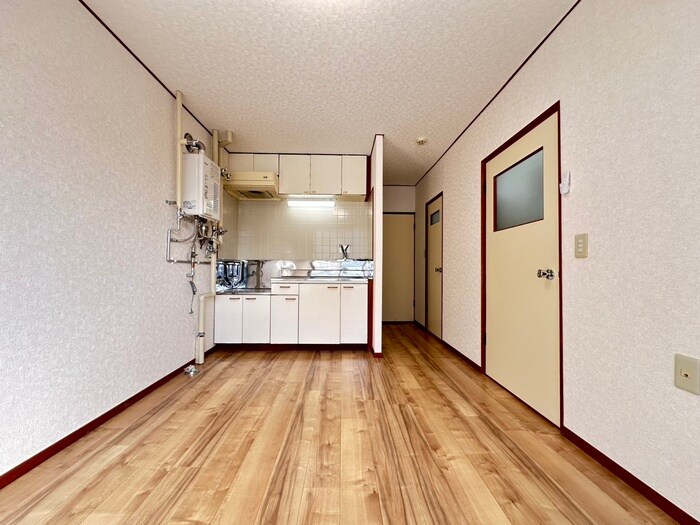 物件内観写真9　(居室)