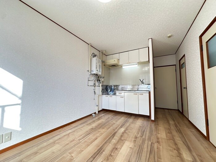 物件内観写真10　(居室)