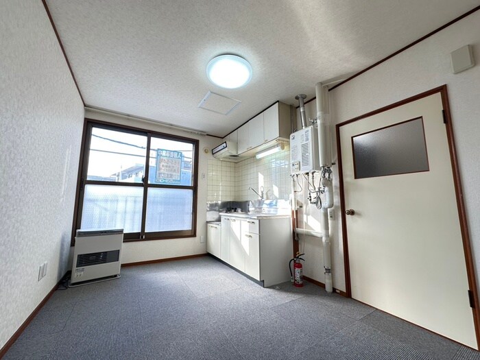 物件内観写真11　(居室)