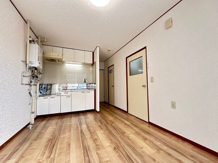 物件内観写真11　(居室)