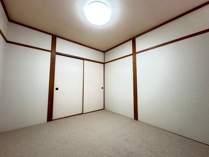 物件内観写真16　(居室)