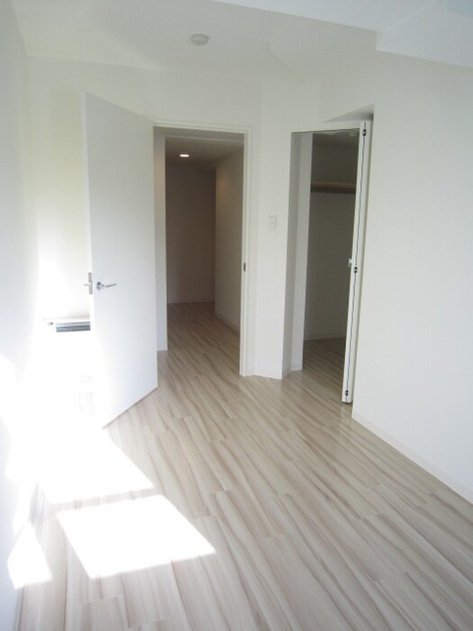 物件内観写真11　(居室)