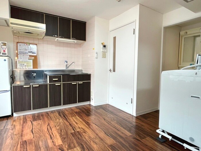 物件内観写真10　(居室)