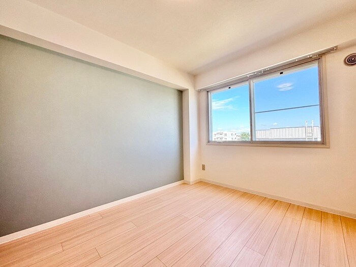 物件内観写真11　(居室)