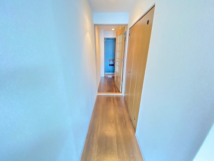 物件内観写真9　(廊下)