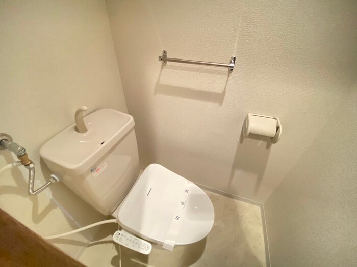 物件内観写真17　(トイレ)