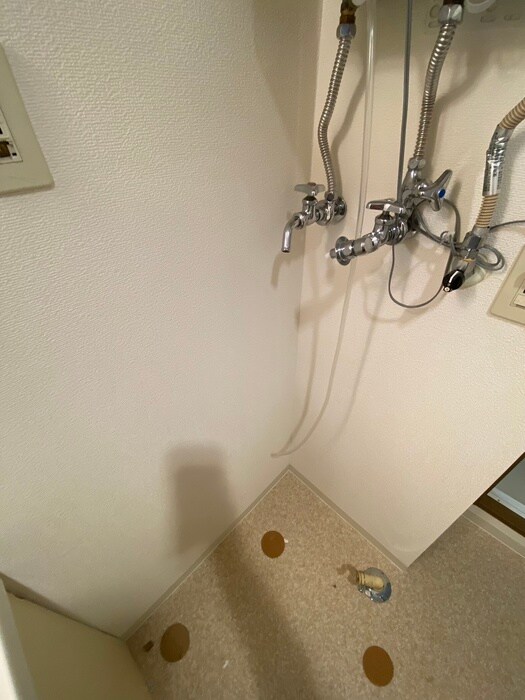 物件内観写真21　(洗濯機置場)