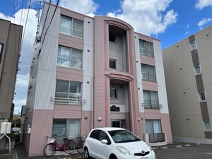 グランメ－ル学園前外観写真