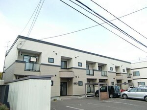 エストラ－ジュ西野参番館外観写真