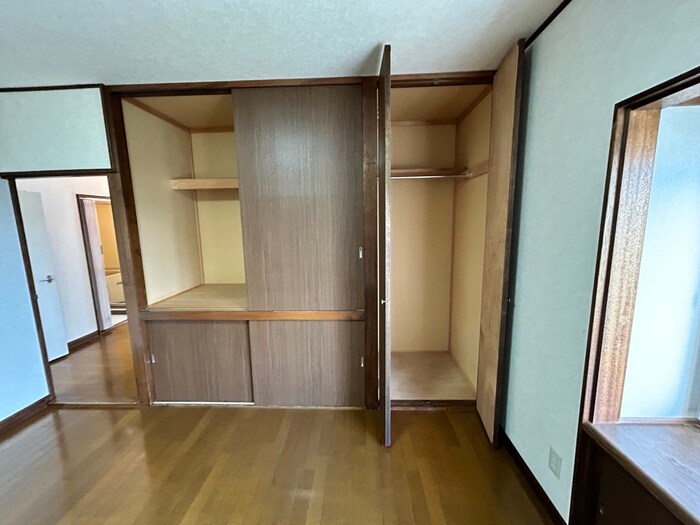 物件内観写真11　(収納)