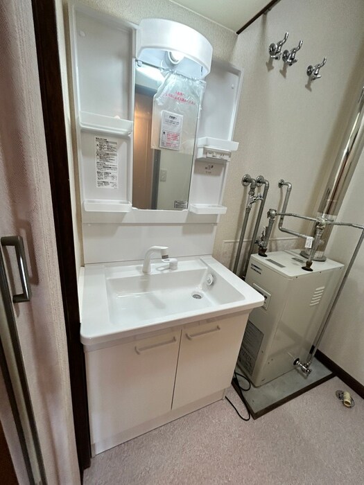 物件内観写真15　(洗面)