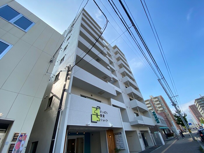 物件外観写真2　(外観写真)