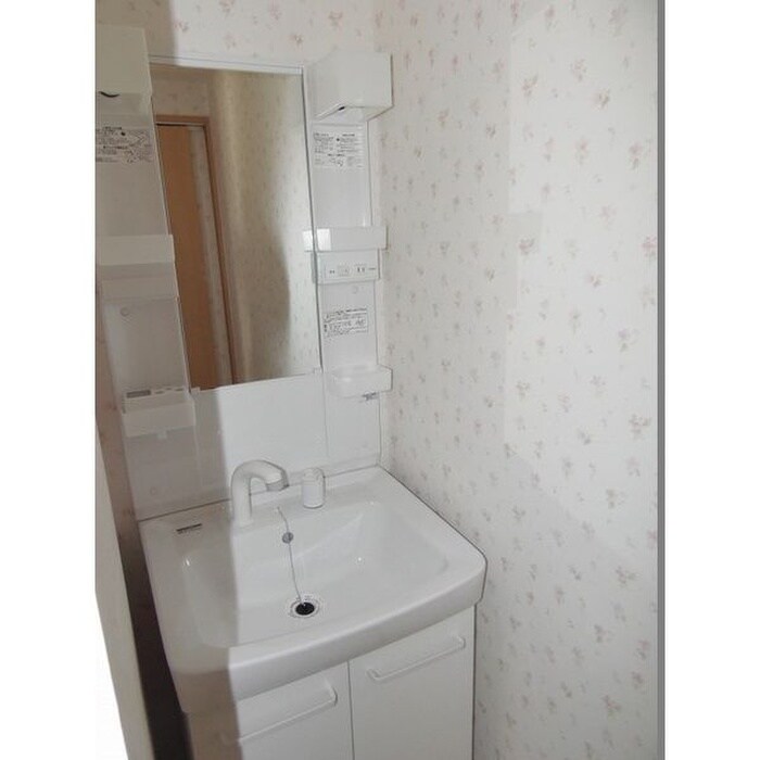 物件内観写真15　(洗面)