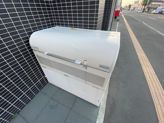 物件外観写真6　(建物設備)