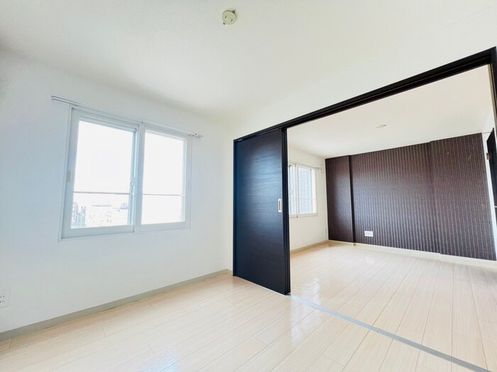 物件内観写真22　(居室)