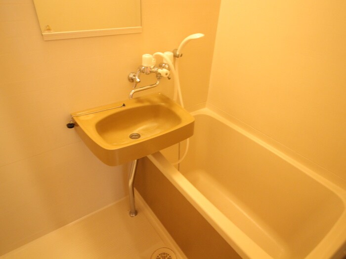 物件内観写真12　(バス／シャワールーム等)