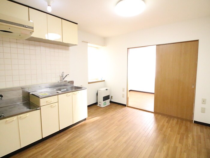 物件内観写真7　(居室)