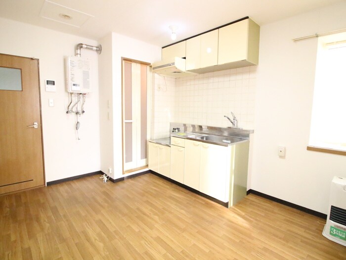 物件内観写真8　(居室)