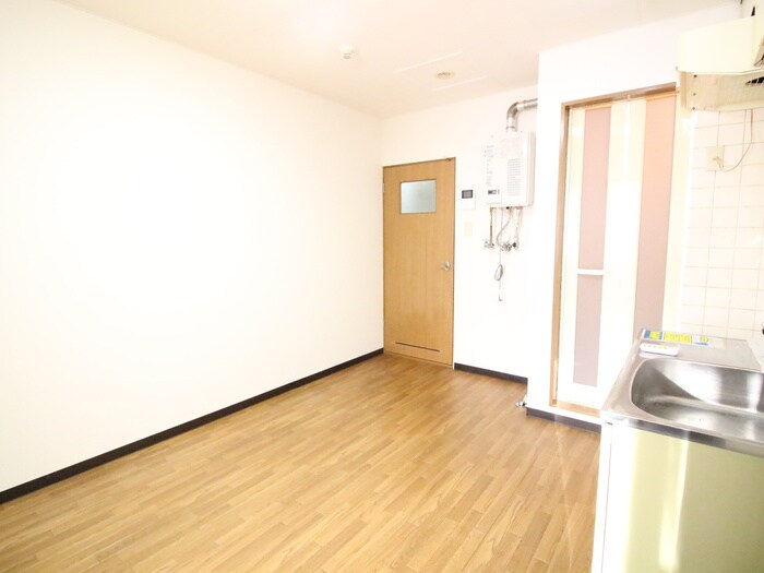 物件内観写真9　(居室)