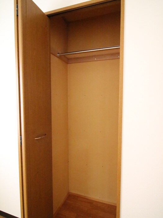 物件内観写真11　(収納)