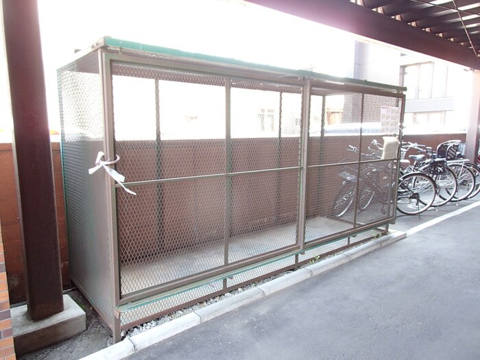 物件外観写真4　(建物設備)