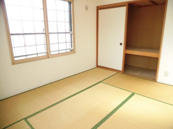 物件内観写真13　(居室)