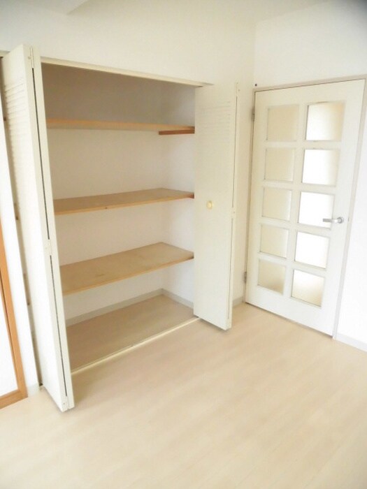 物件内観写真20　(収納)