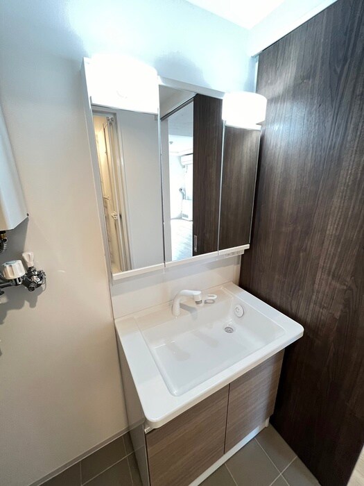 物件内観写真13　(洗面)