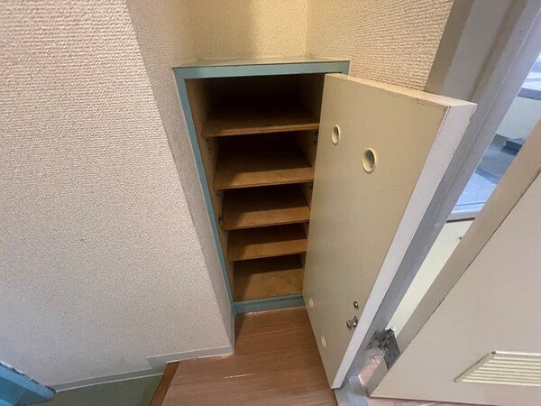靴箱