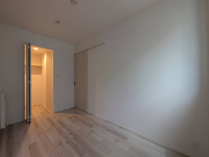 物件内観写真10　(居室)