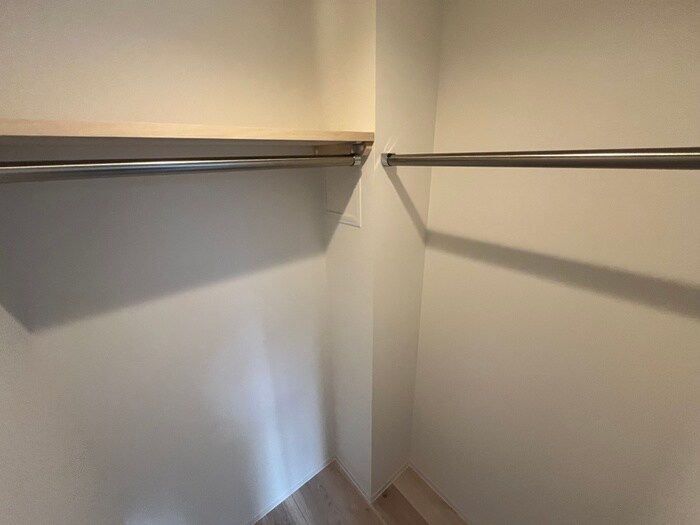 物件内観写真11　(収納)