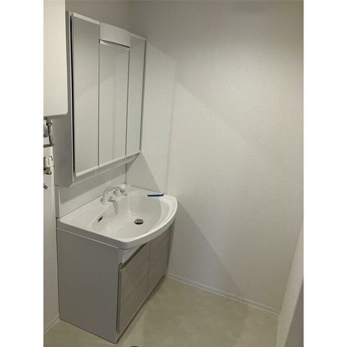 物件内観写真12　(洗面)