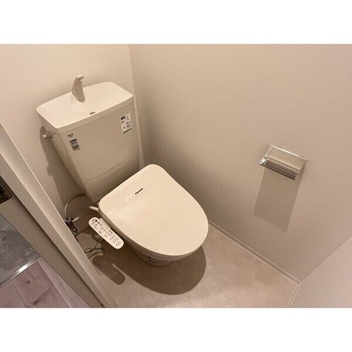 物件内観写真12　(トイレ)