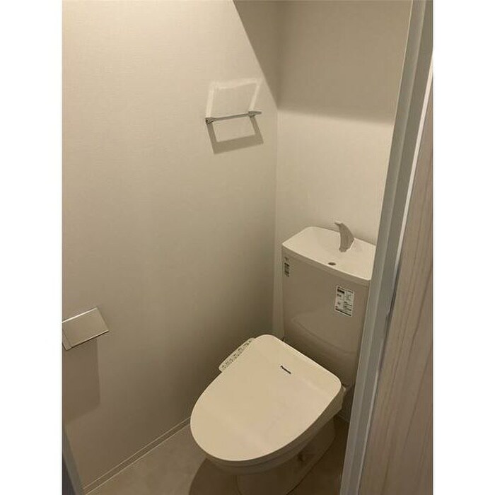 物件内観写真12　(トイレ)