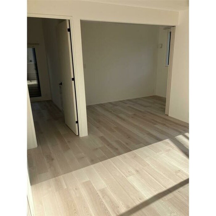 物件内観写真12　(居室)