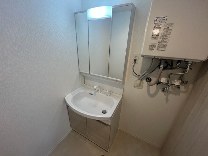 物件内観写真14　(洗面)