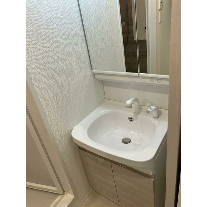 物件内観写真15　(洗面)