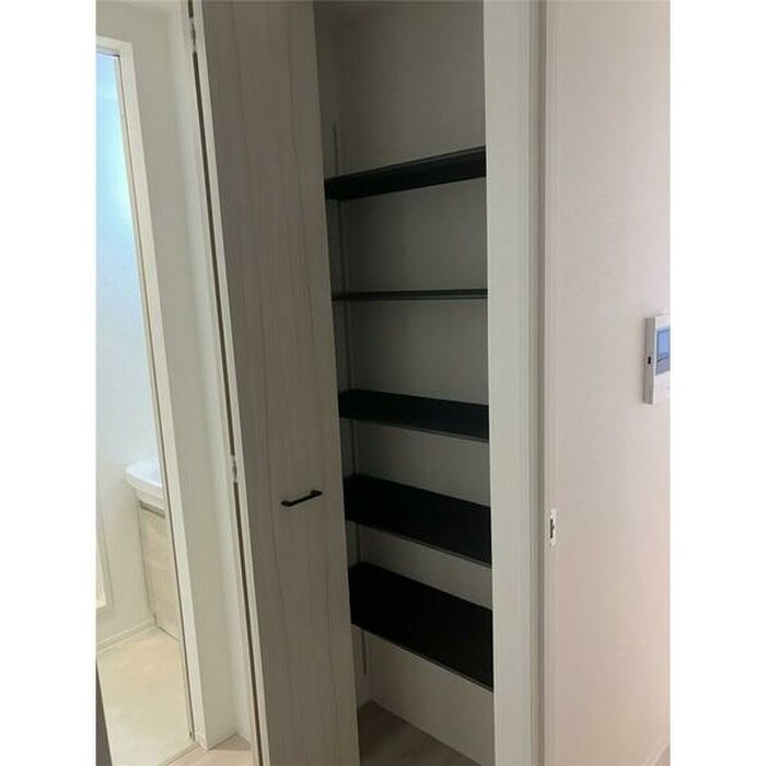 物件内観写真16　(靴箱)