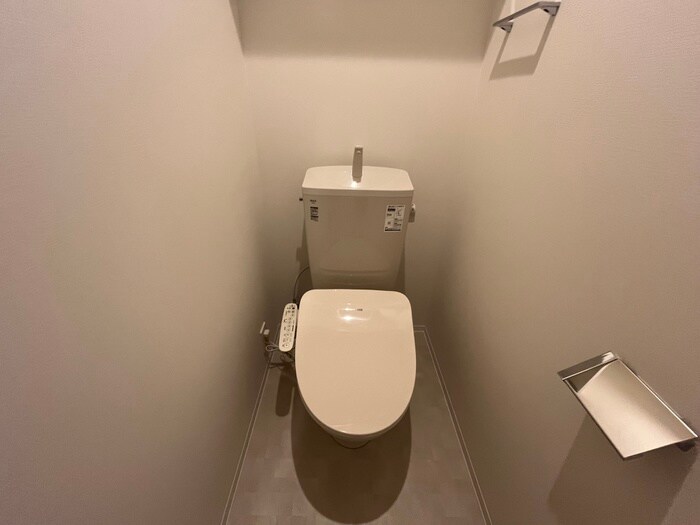 物件内観写真16　(トイレ)